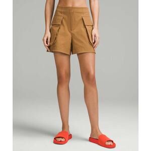 NWT Lululemon Relaxed-Fit Super-High-Rise Cargo Short 4" in Bold Beige Sz 14